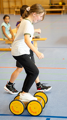 Balance mit Unterstützung